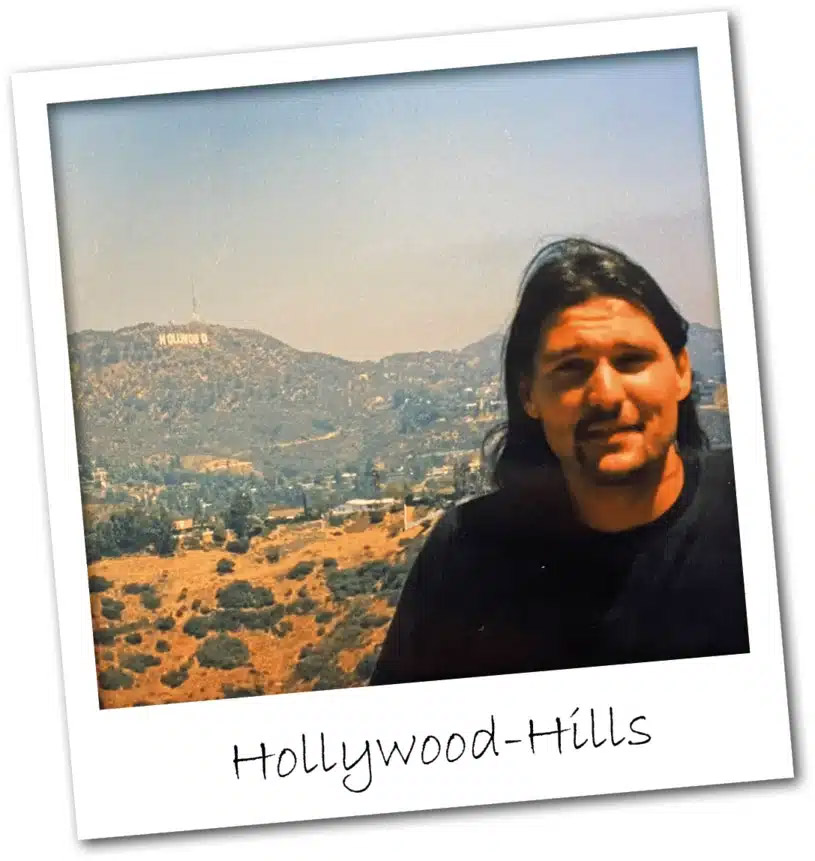 Techniker erstellt digitale Montageanleitungen mit dem tepcon instructor zur Optimierung von Fertigungsprozessen.