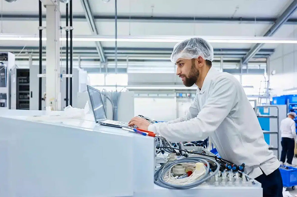 Einsatz des tepcon instructors zur standardisierten Erstellung digitaler Arbeitsanweisungen im Maschinenbau bei AP&S.