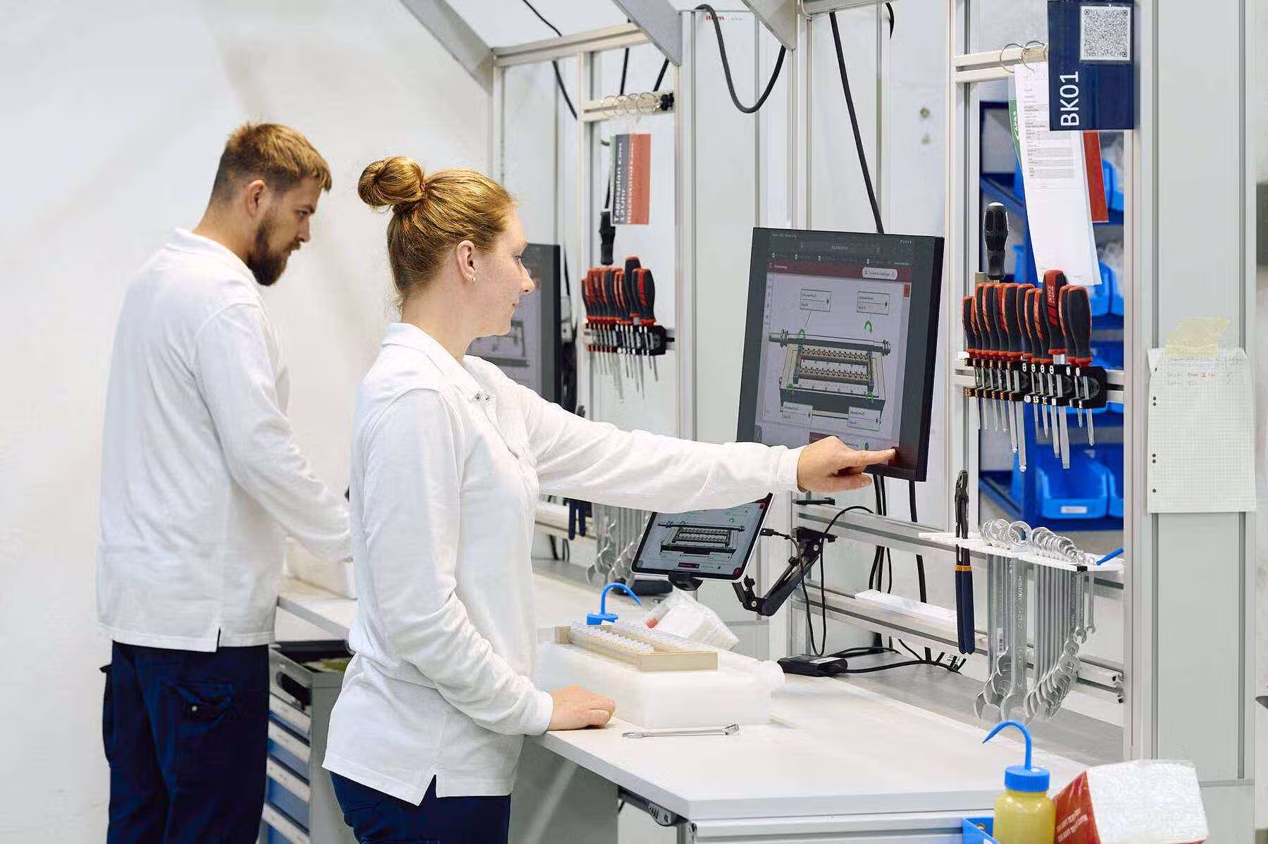 Optimierung von Energieverbrauch und Prozessen in der Fertigung durch KI