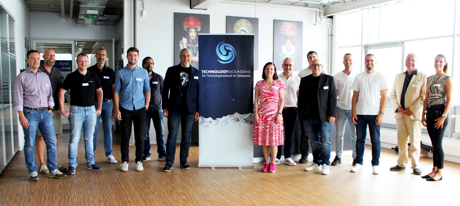 Technology Mountains e.V. zu Besuch bei der tepcon GmbH – Einblick in digitale Transformation in der Produktion