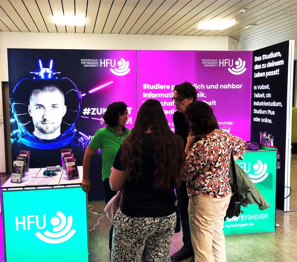 Interested visitors find out about training and study opportunities at tepcon GmbH