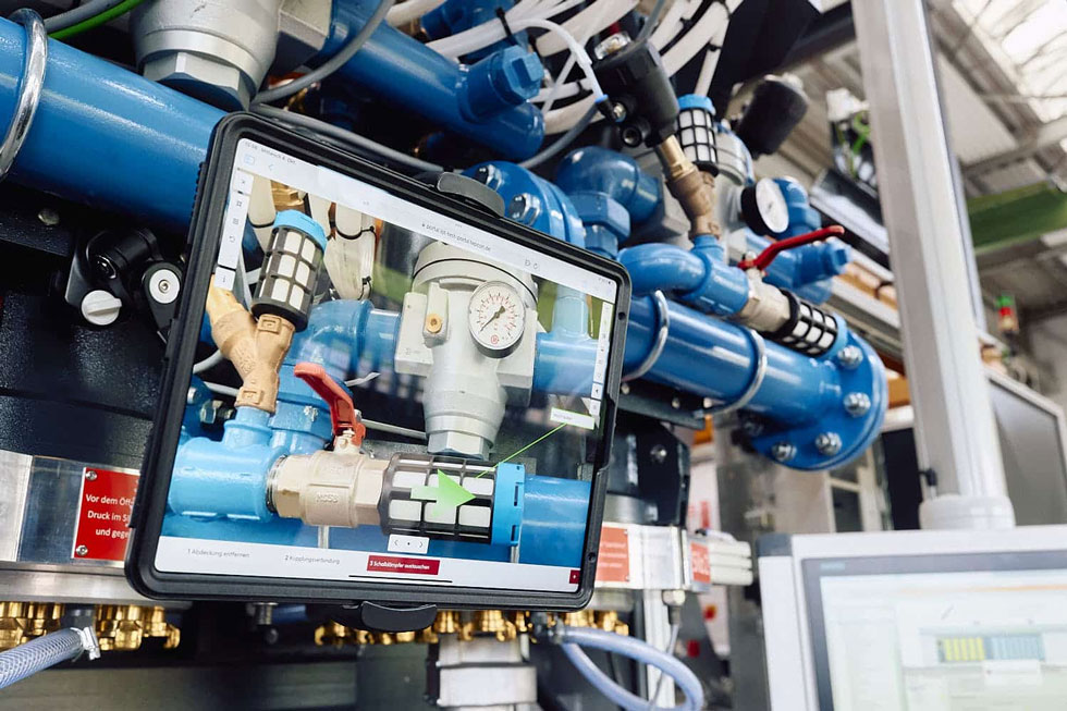 Visualisierung digital vernetzter Arbeitsprozesse zur Steigerung von Effizienz und Produktivität in der Fertigung